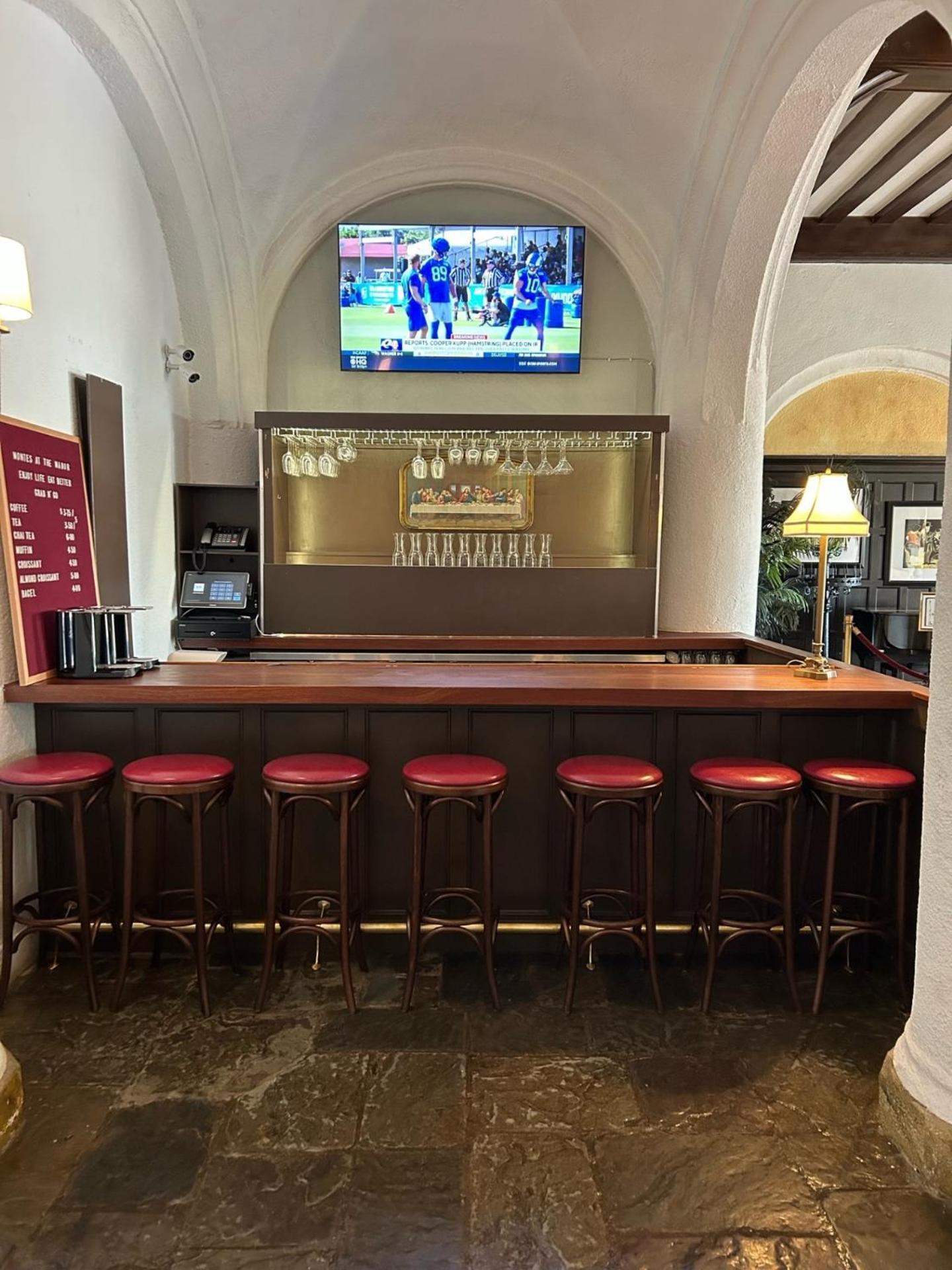 Montauk Manor Hotel Екстериор снимка The bar at the 1904 Club